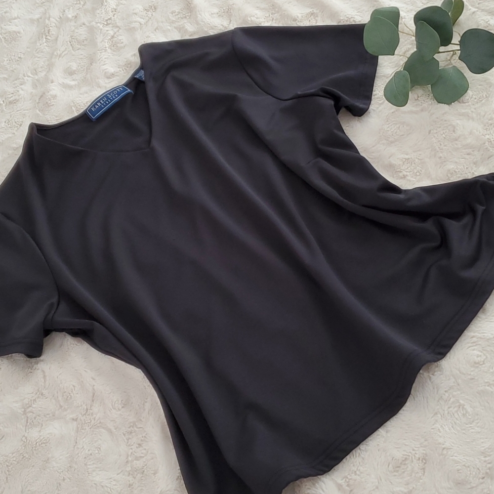 Dressy V Neck in Black